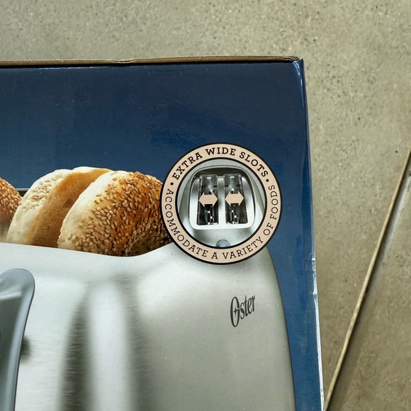 New in box! ~ Oster 4 Slice Toaster - Picture 2 of 4